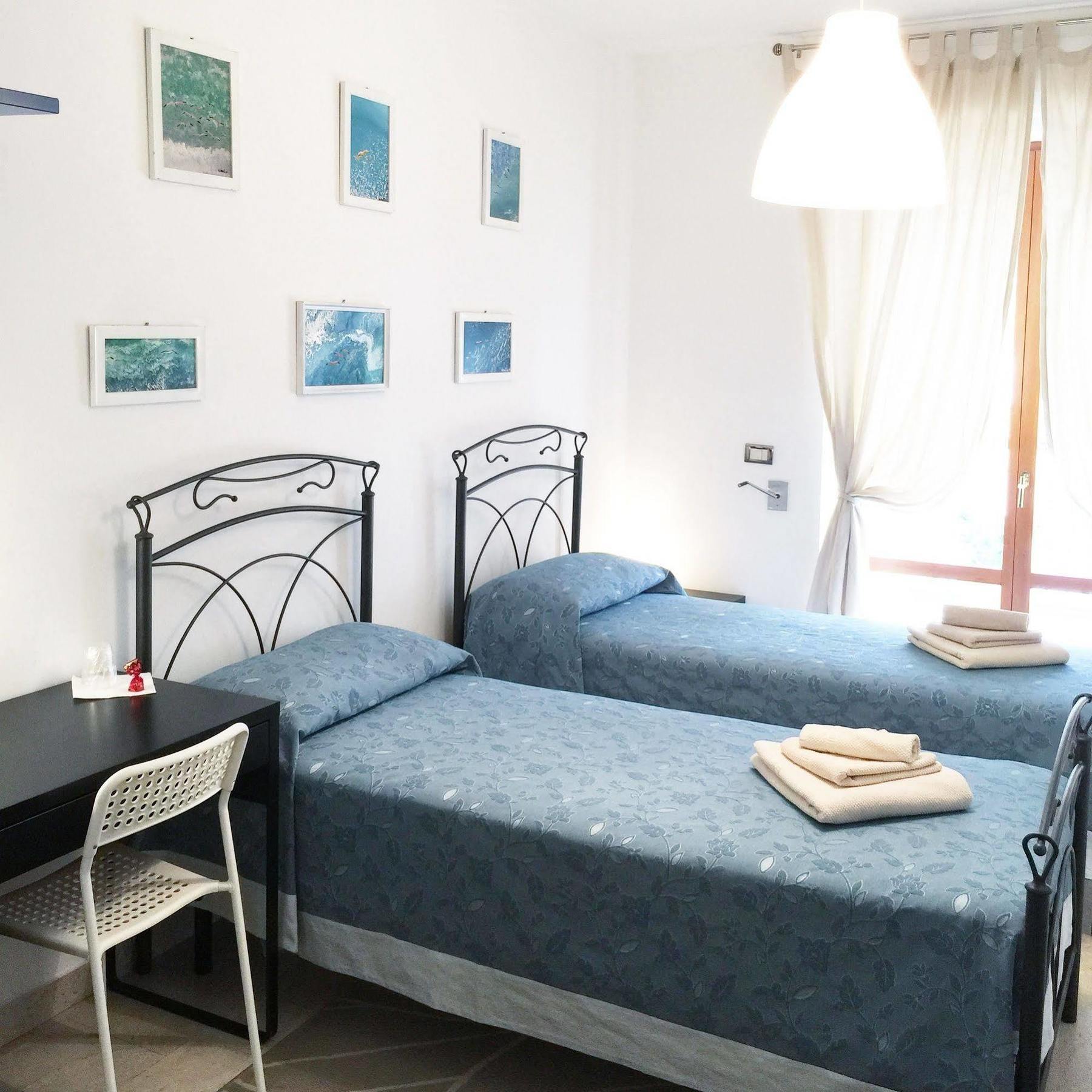 B&B Le Saline 塔兰托 外观 照片